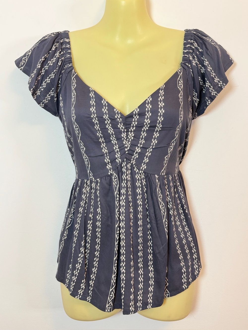 Japana Flutter Sleeve Navy Blue Printed Peplum Top
